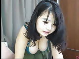 Chubby asian girl twerking on cam p8